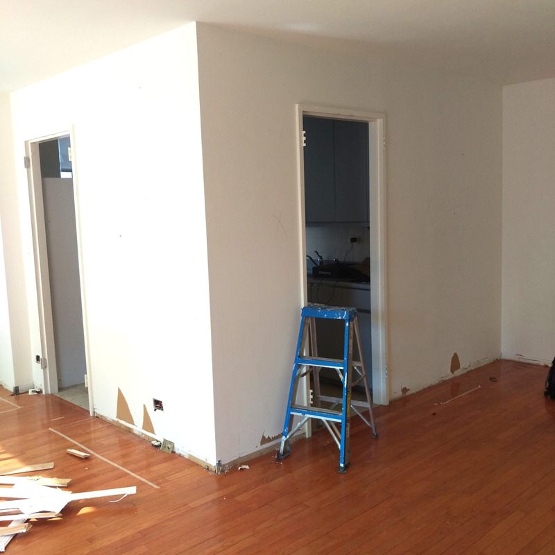 Living Room (Before)